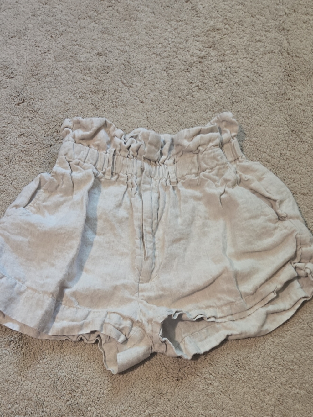 Reformation Cream High-Waist Ruffle Linen-Blend Shorts